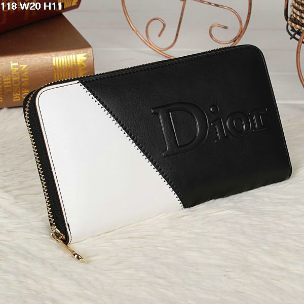 dior zippy wallet calfskin 118 black&white